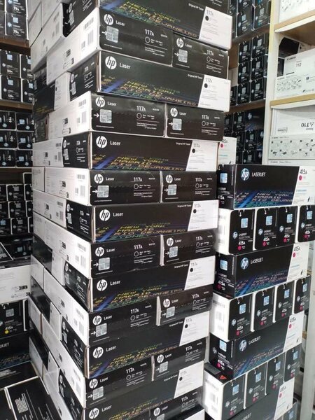 Cartouches d'encre HP et Canon