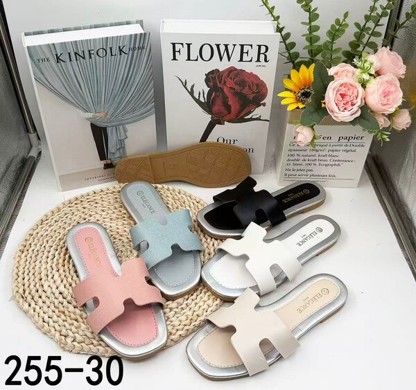 Sandales plates pour femmes