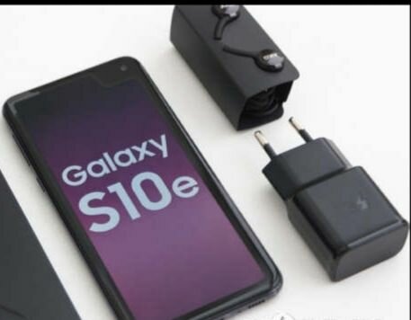 Samsung Galaxy S10e Smartphone