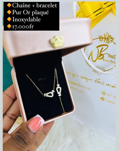 Montre, chaine, bracelet, boucle oreilles