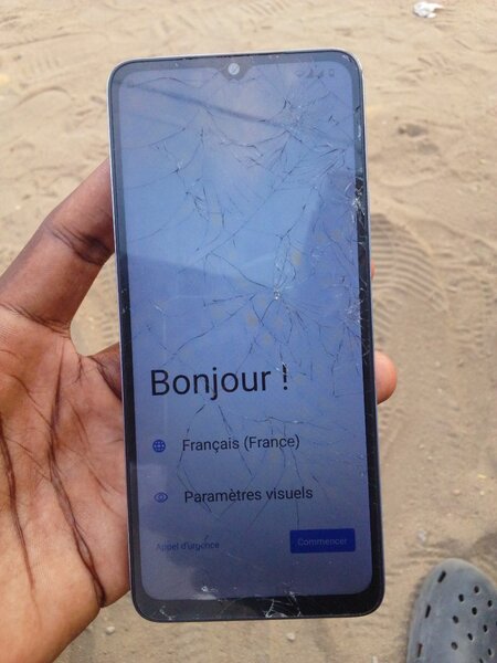 Smartphone Redmi cassé