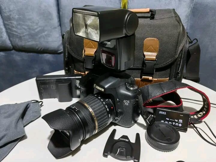 Appareil photo Canon EOS 5D Mark III