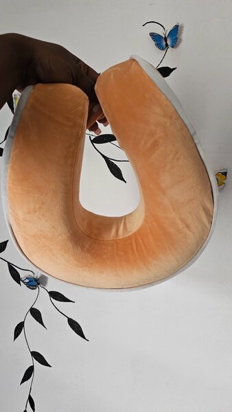 Neck pillow