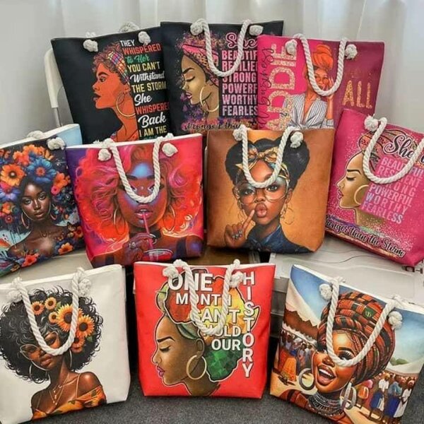 Sacs cabas en toile colorés