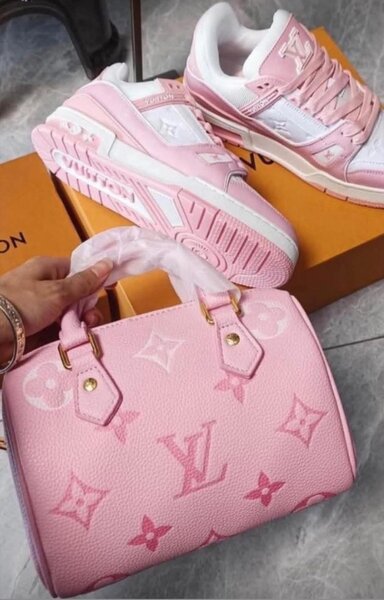 Chaussures Louis Vuitton Pink