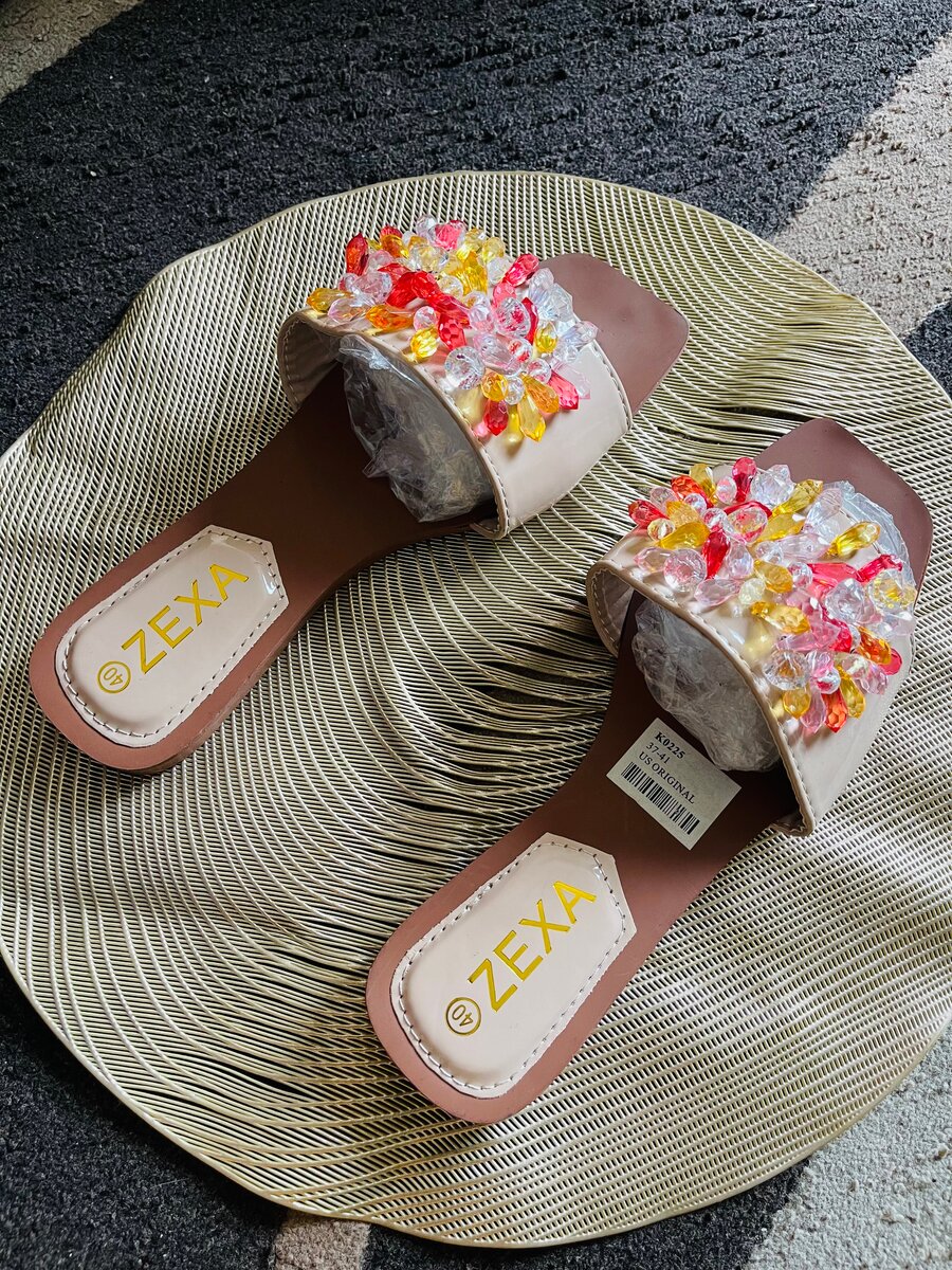 Sandales femmes élégantes