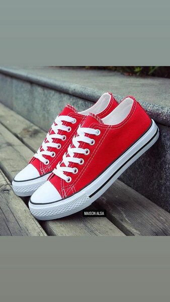 Baskets en toile classiques