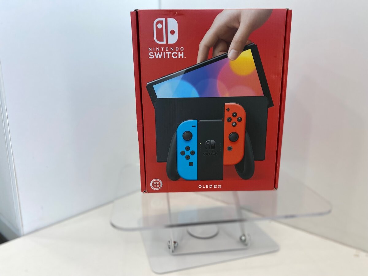 NINTENDO SWITCH OLED