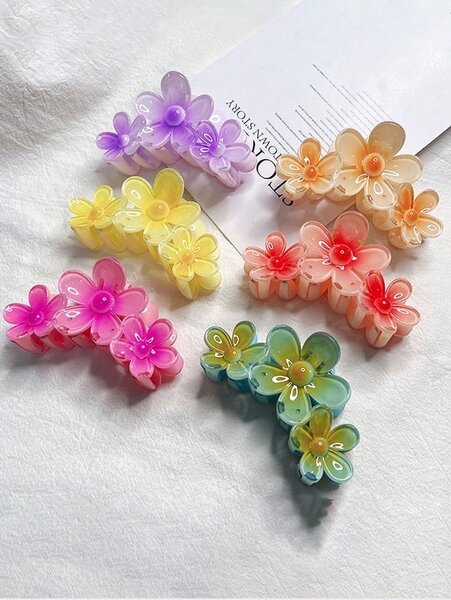 Pince à cheveux fleur colorée