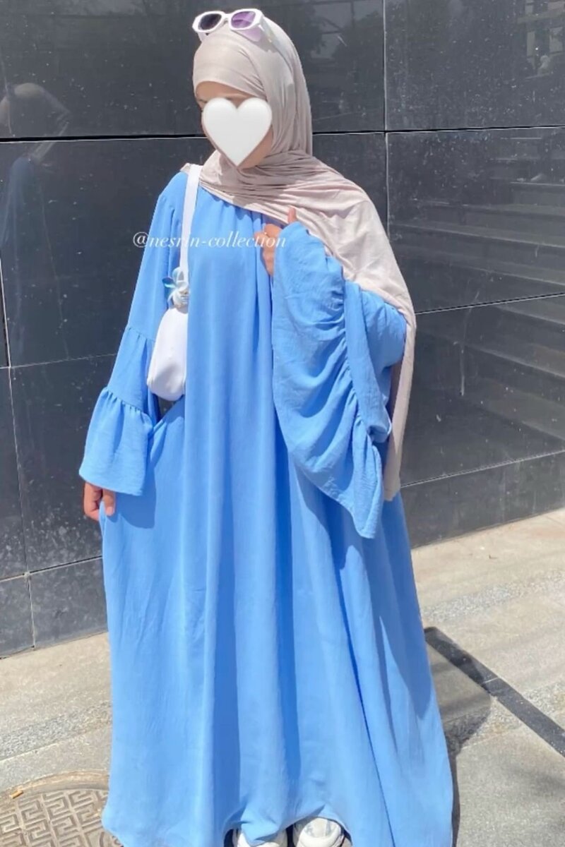 Abaya élégante avec hijab
