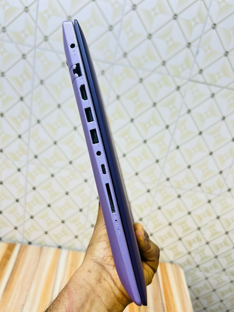 *LENOVO IDEAPAD 330*