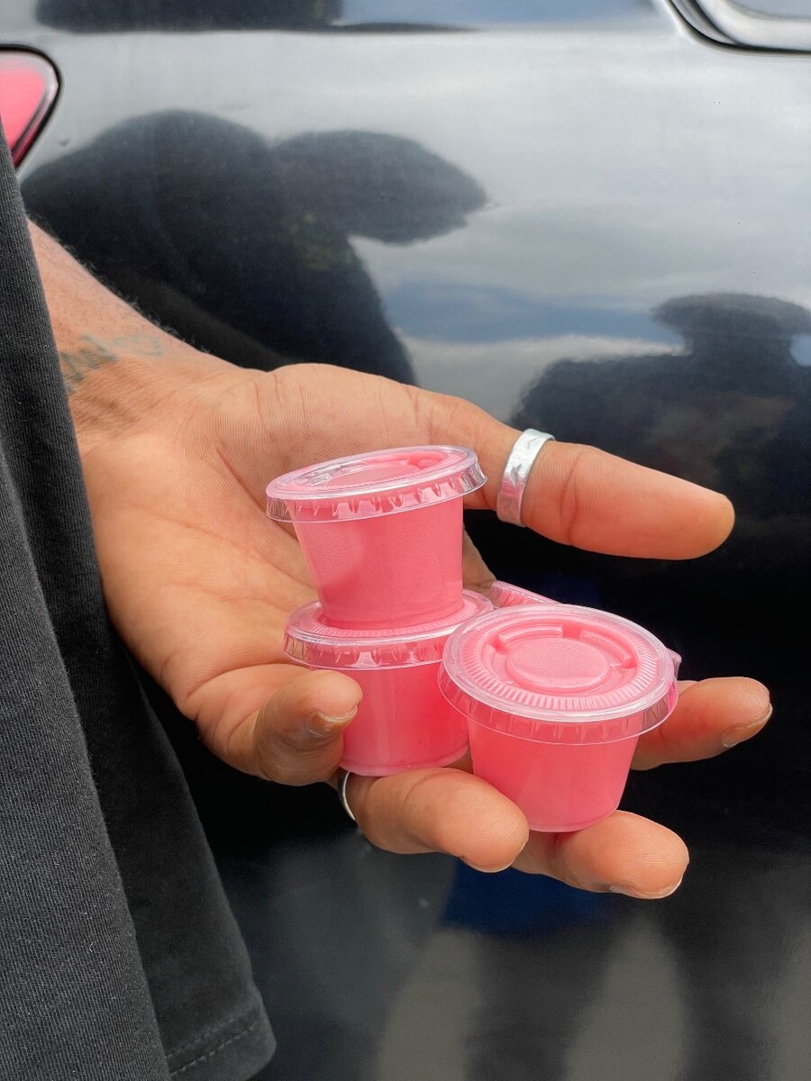 Lèvres roses de chez KJ STORE