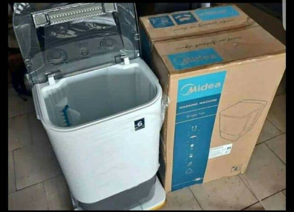 Lave-linge semi-automatique Midea 6kg