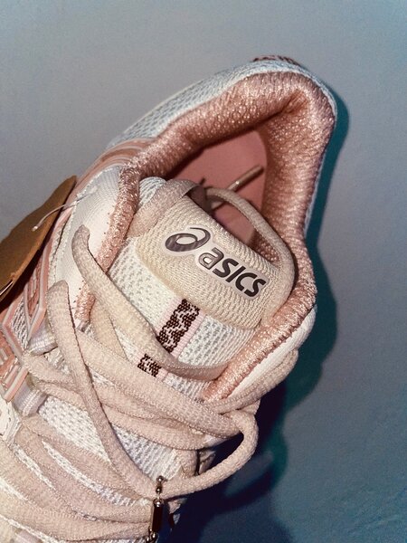 ASICS gel-kahana-8 (white pink)