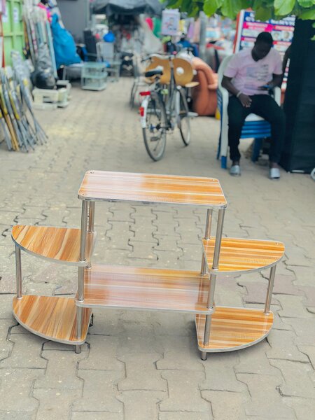 Étagère de rangement moderne