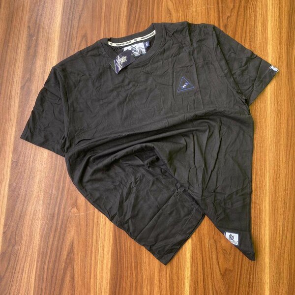 Special round neck shirts for men