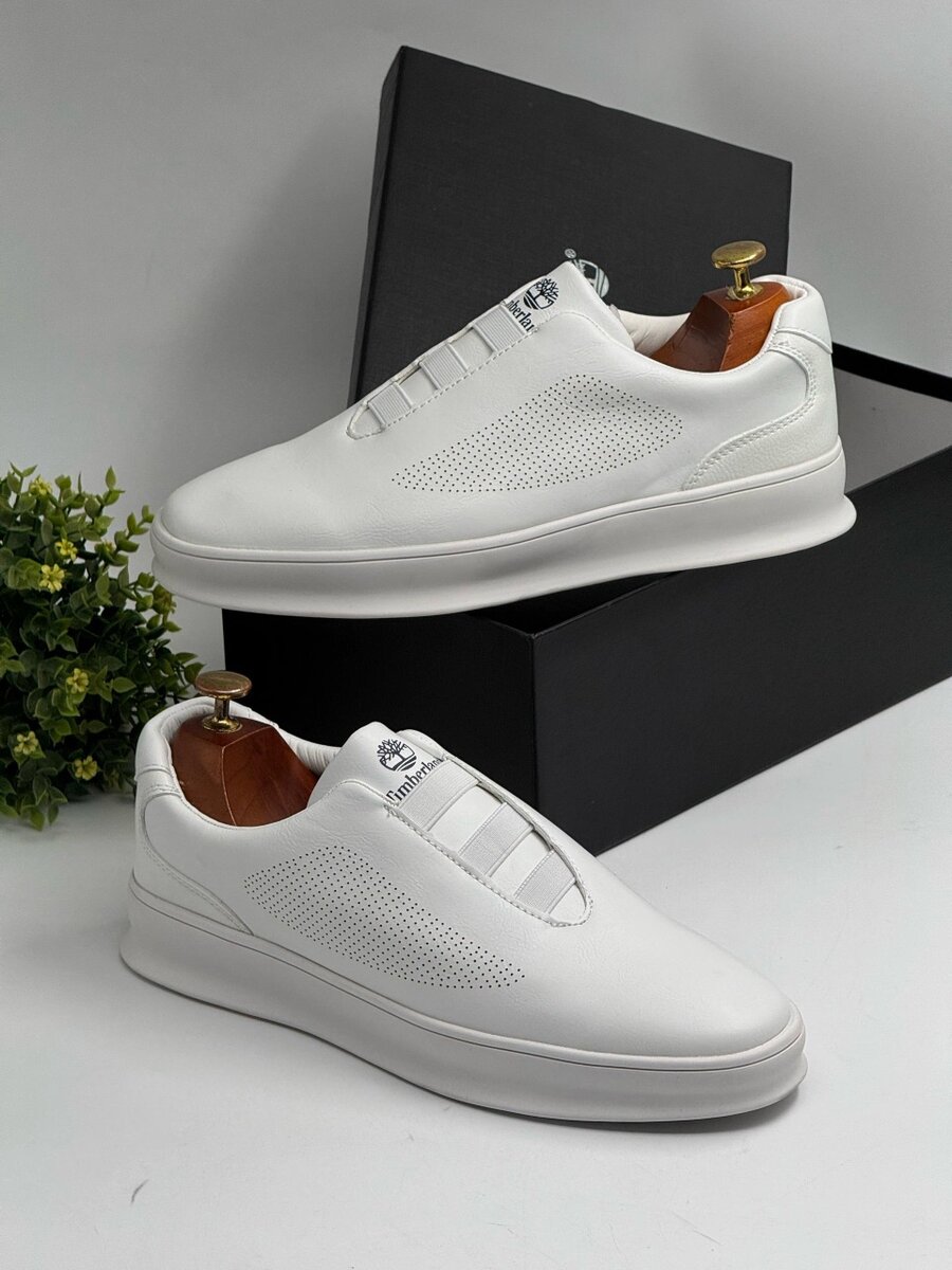 TIMBERLAND ALL WHITE