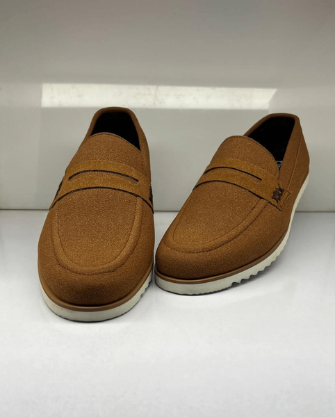 Men's top notch quality leather brown loafers for gentlemen