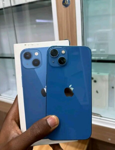 iPhone 13 Bleu 128 Go