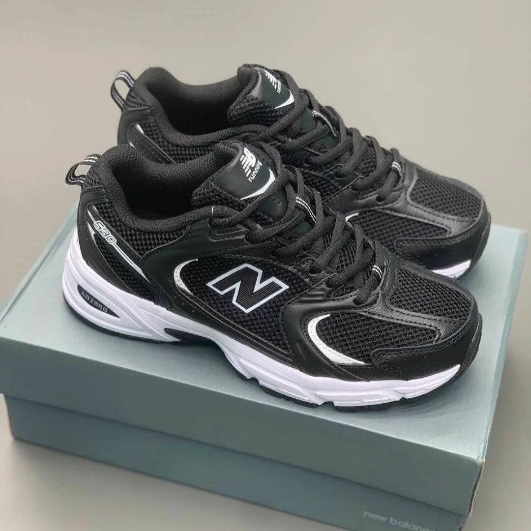 New Balance 530 noir et blanc
