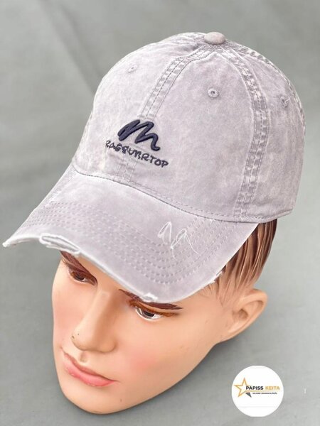 Casquette en jean tendance