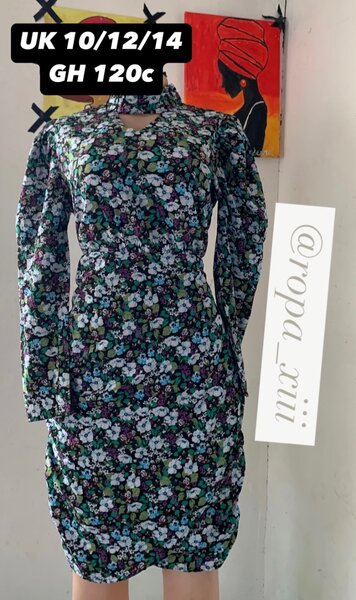 Green flower patterned side rouched Dress