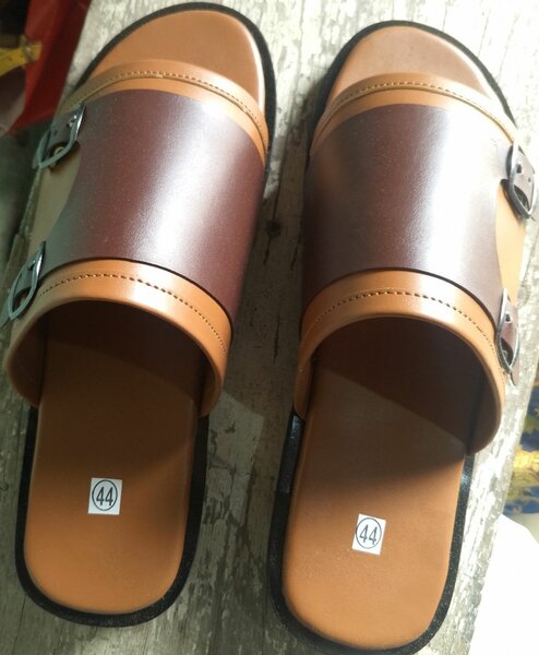 Sandales croisées élégantes