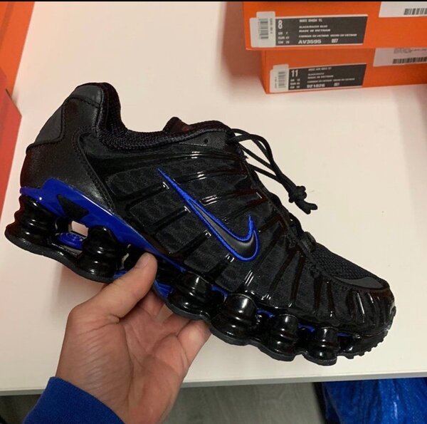 Nike Shox Enigma Sneakers