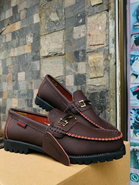 Makiss moccasin