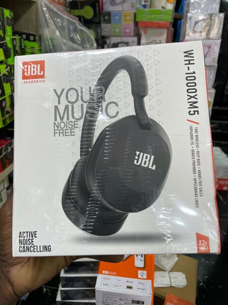 JBL Casque Sans Fil WH-1000XM5