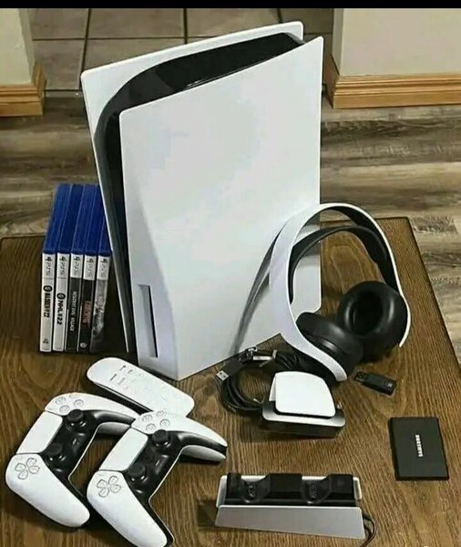 Console PS5 avec accessoires