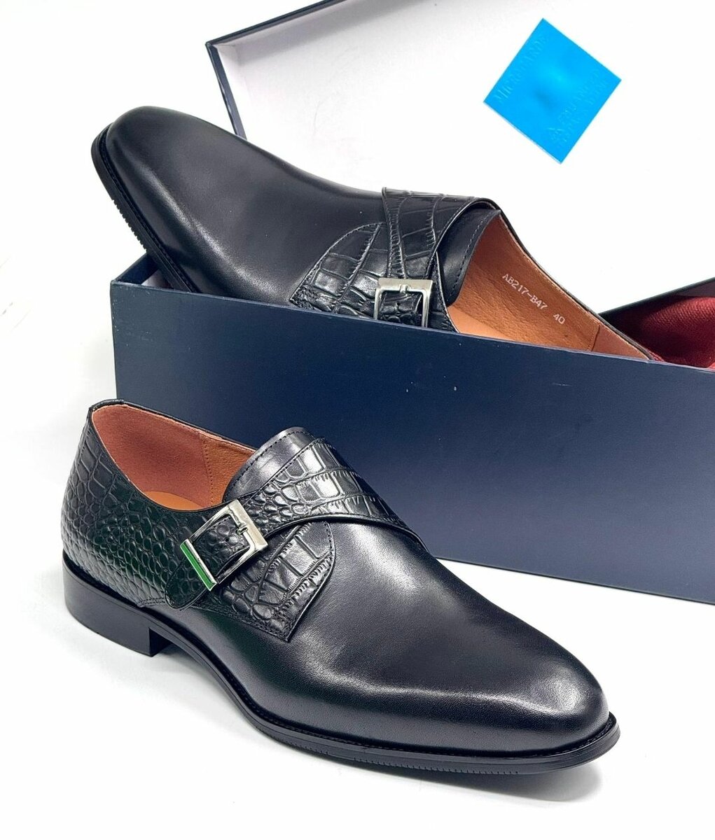 Solid Leather formal shoes