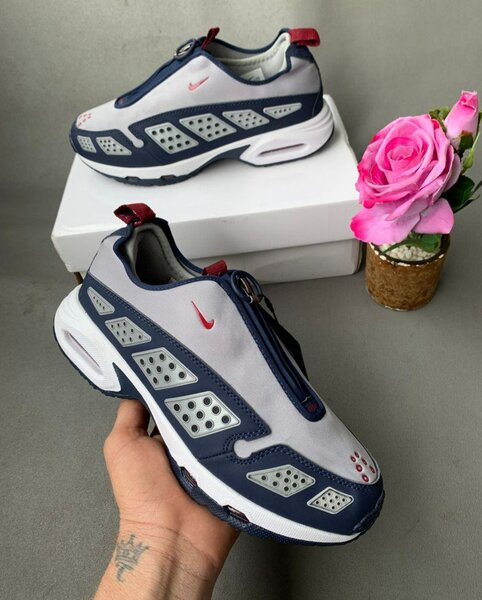 Nike air Sunder dans carton