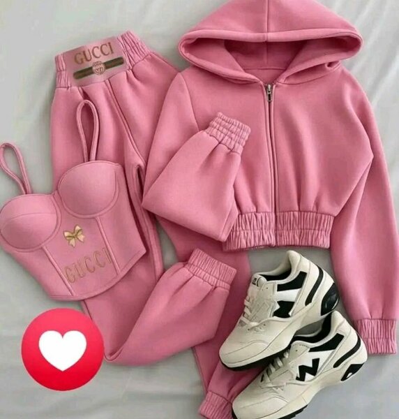 Ensemble survêtement sportswear pour femme Gucci