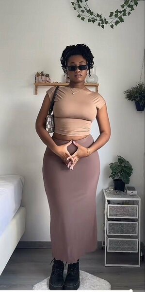 Jupe longue élégante femme