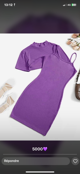 Robe Moulante Violette Élégante