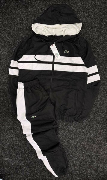 Ensemble de survêtement élégant