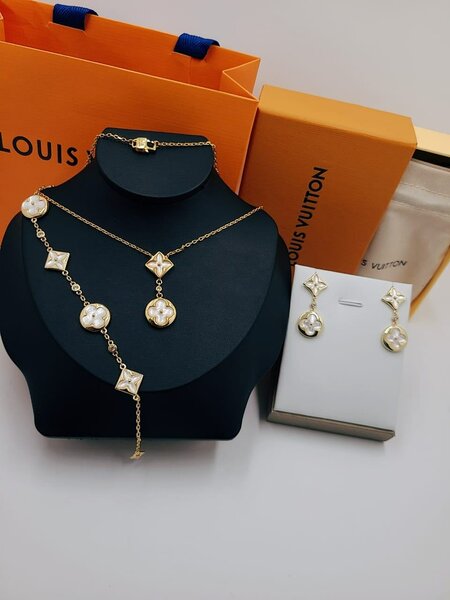 Set de bijoux élégants