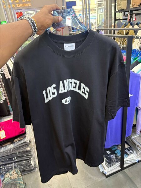 T-shirts imprimés tendance