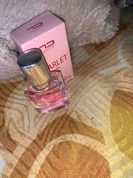 Parfum Femme Scarlet