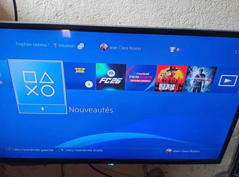 Console PlayStation 4 Slim