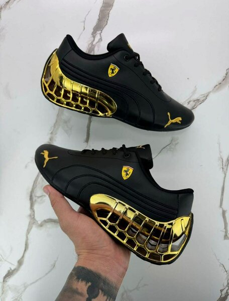Sneakers homme design Ferrari