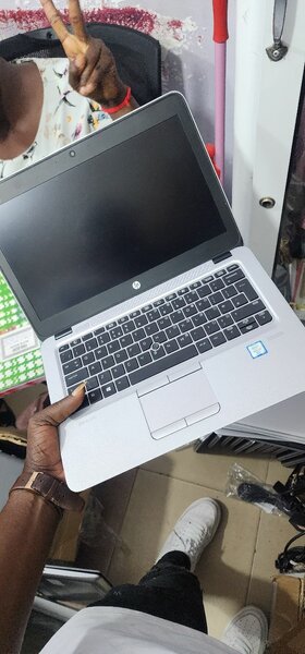 HP Elitebook laptop intel core i5