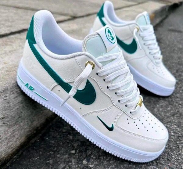 Nike Air Force