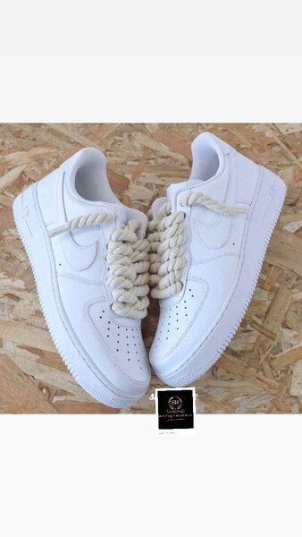 Basket NIKE AIR force authentique