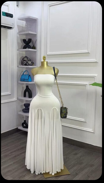 Robe Longue Évasée Blanche