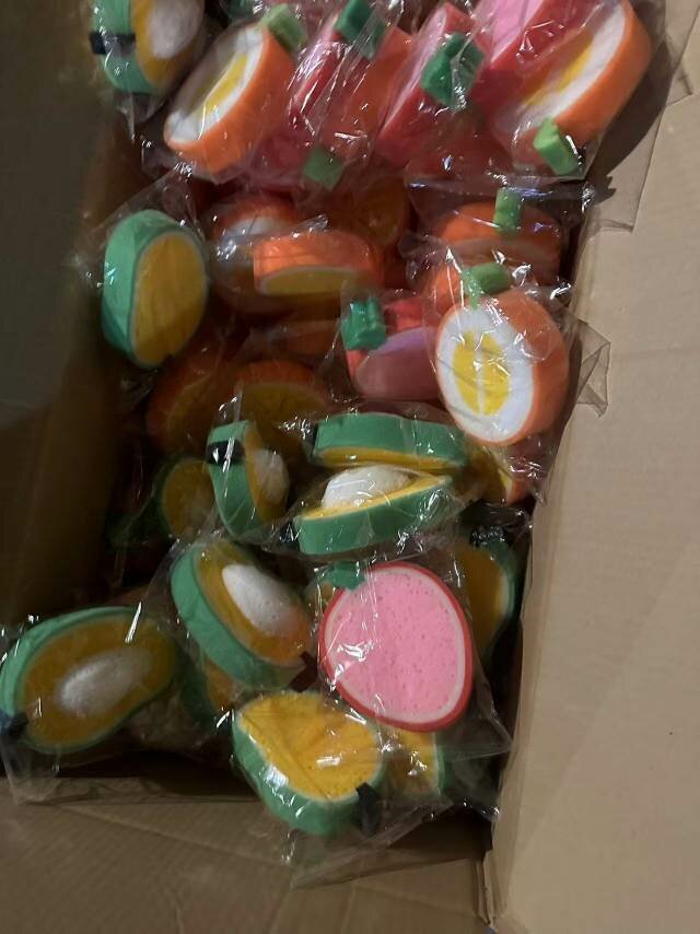 Éponge en forme de fruits