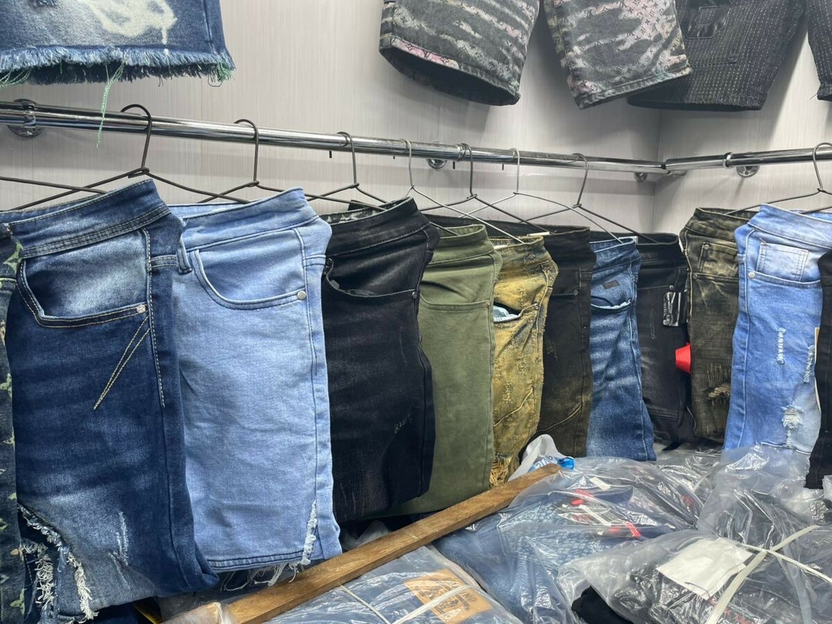 Jeans tendance pour hommes