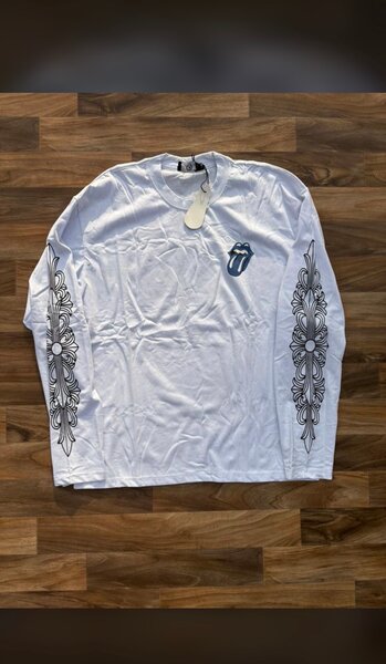 T-shirt blanc à manches longues