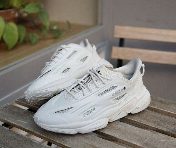 Baskets Adidas blanches tendance